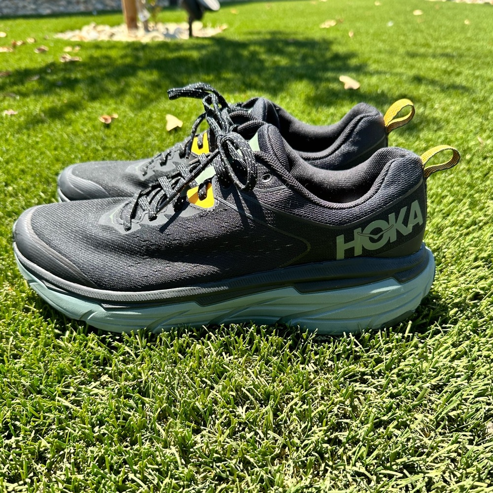 Hoka One One Challenger ATR 6. For tail and road. Worn 4 times. Size 11.